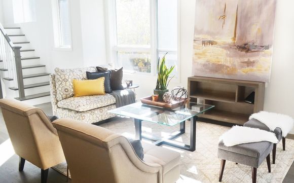 Home Staging by Nat Nico Designs