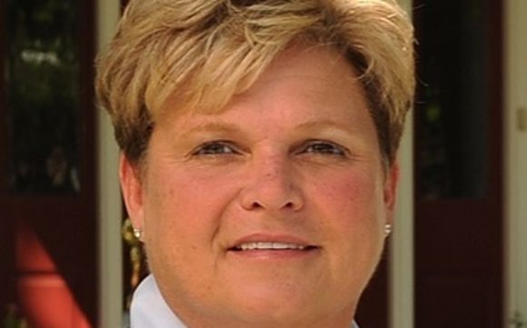 REALTOR by Susann Rhoades - REMAX SUBURBAN
