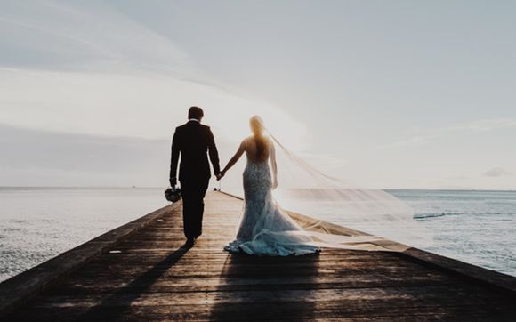 Wedding Cakes and Cupcake Towers by Oh Snap! Cupcakes