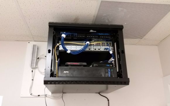 Office Networks for Home, SMB, and Enterprise  by Micro Networks
