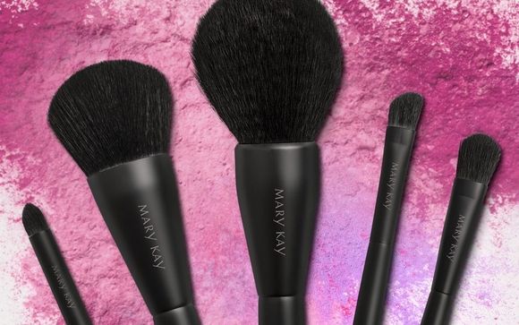 Mary Kay® Essential Brush Collection