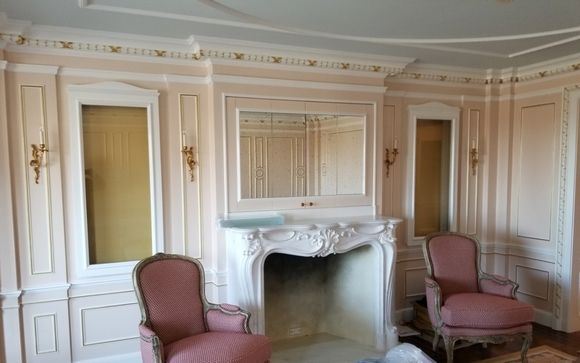 Plaster moldings by Ionic Casting