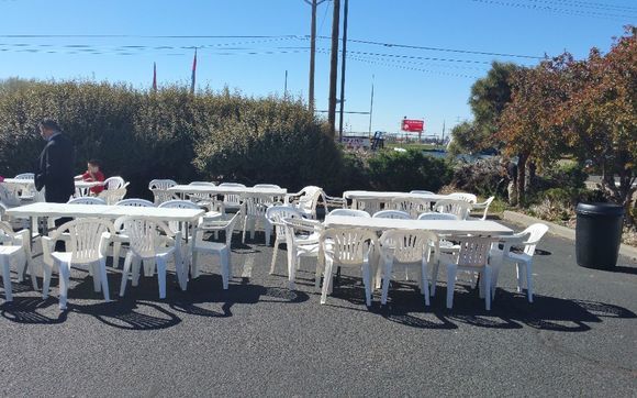 TABLES & CHAIRS by JUMP4FUN/ VENDMATT
