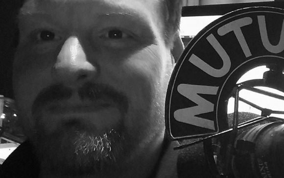 Voiceover Services and Production by Hive Mind Social