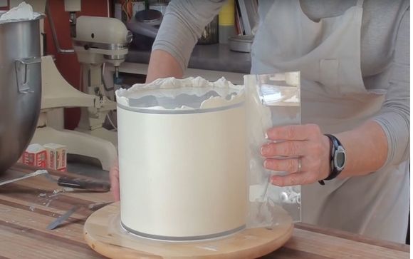 Acrylic Disk Sets by CakeSafe, LLC