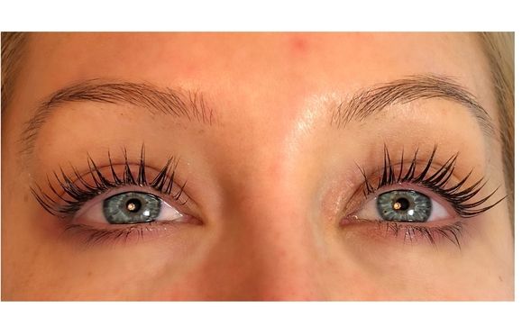The Lash Lift by Leaux Lash Studio