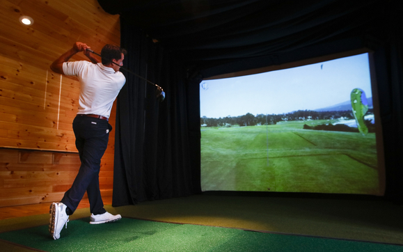Indoor Golf Simulator by Bristol Harbour
