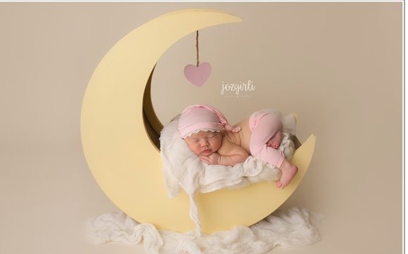 Maternity, Newborn, and Baby Photographer by Jozgirli Photography