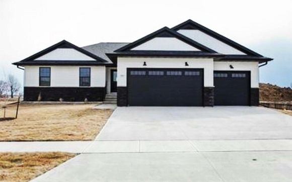 New Home Construction by M&R Construction of Lone Tree, Inc.