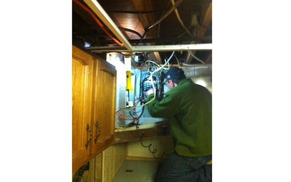 Arnie's Home Improvements offers Electrical Services by Arnies Home Improvements