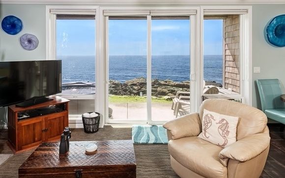 The Pointe - Depoe Bay (1 Bedroom) by Blue Pacific Vacation Rentals