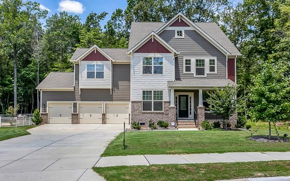 Photography: 15 Images by Gray Scale Servies, Inc.