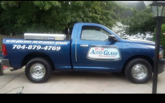 Auto glass replacement and repair by R&R Auto Glass Specialist, LLC