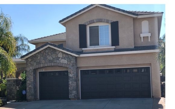 New Listing! by Realty Executives Santa Clarita