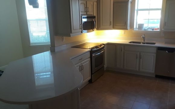 Pure White Quartz Kitchen Tops By Cln Quality Corp In Naples Fl