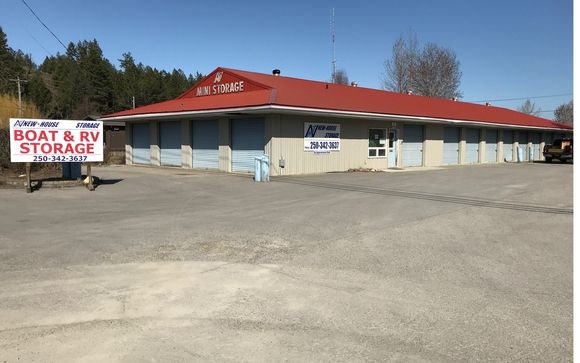 Self Storage Units by Newhouse Storage