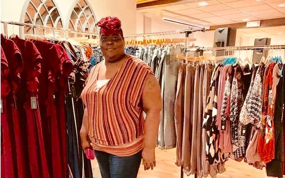 Plus size outlet fashion boutique