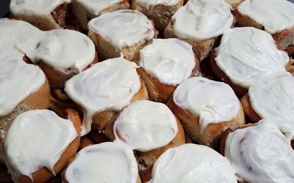 Cinnamon Rolls by Coffee Cat Coffeehouse