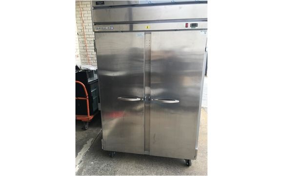 Beverage Air Refrigerator by StoreBuilders Restaurant Equipment and Supplies