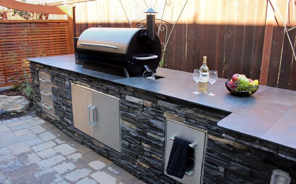 Outdoor Kitchens by Exstream Landscaping
