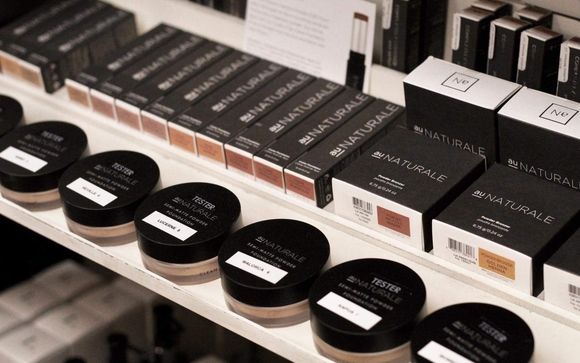 au’ Naturale Cosmetics by Apotheke Wellness