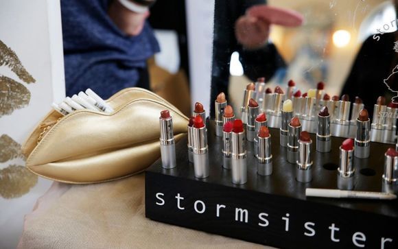 Stormsisters - Lips Accessorized by StormSister Spatique