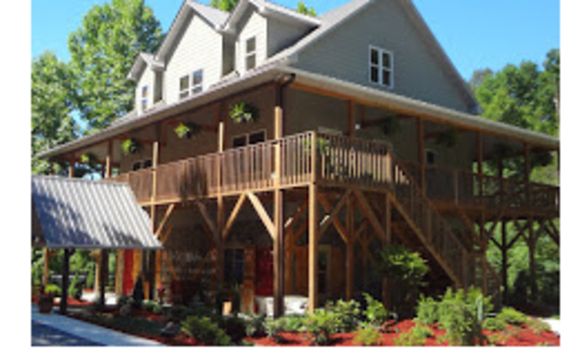 Vacation Rentals Lodging By Roaring River Vineyards Llc In