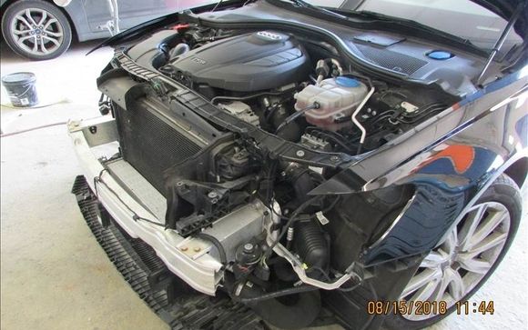 AUTOBODY AND PAINTING by D & J COLLISION CENTER