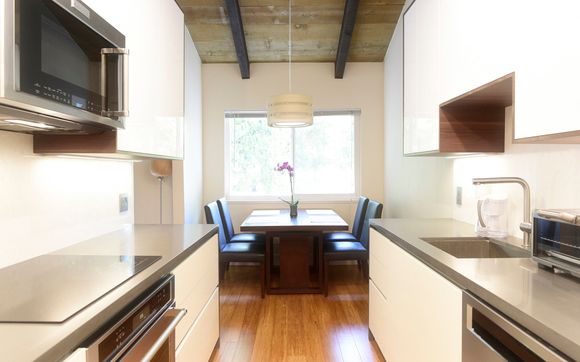 Architectural Design by Pomodoro Architects, PC