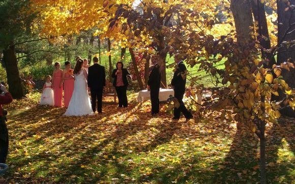 8 Outdoor Wedding Venues Near Indianapolis From Vineyards To Country Clubs Weddingwire