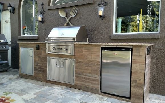 Outdoor Kitchens  by Outdoor Florida Kitchens LLC
