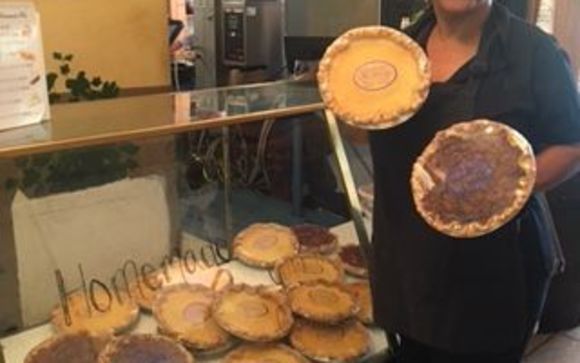 Cafe, Bakery, BoxedLunches, Full Service & Pick Up Catering, Gift Baskets of Food by Homemades by Suzanne