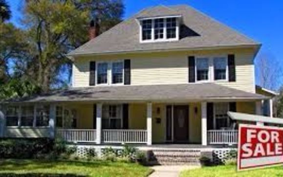 Real Estate Consultant by The Moore Group at Keller Williams Realty