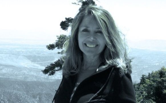 Hypnosis and Regression by Integrative Mind, LLC