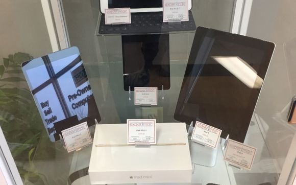 MacBook laptops by Experimax Midtown Atlanta