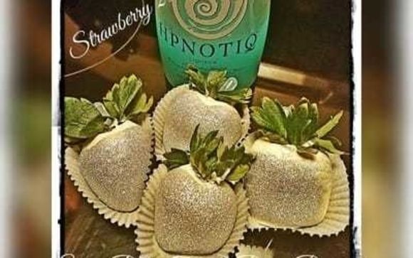 Glam / Bling Infused Chocolate Covered Stawberries by Strawberry 23