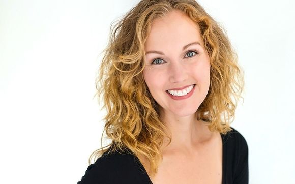 Professional Headshots by Front Room Studios