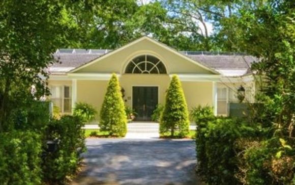 Private Estate near Lake Hollingsworth 1.29 acres by SERHANT