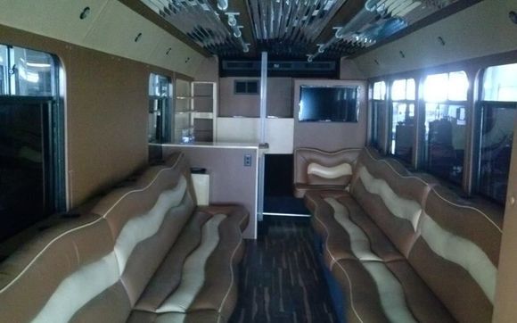 TRANSPORTATION...SHUTTLE..AIRPORT..POINT-TO-POINT...PARTIES..EVENTS AND ETC by Comfort Limousine