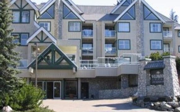 Professional Vacation Rental Management by Peak to Green Accommodations inc