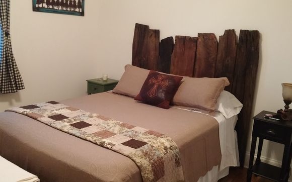 Western Room by Little Eden B&B