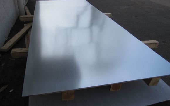 Stainless Steel by AZ Metals; Ambassador; Business Person of the Year 25'-21', 18'; Top 50 Nationally; Top Women & #1 U.S. Mentor '21