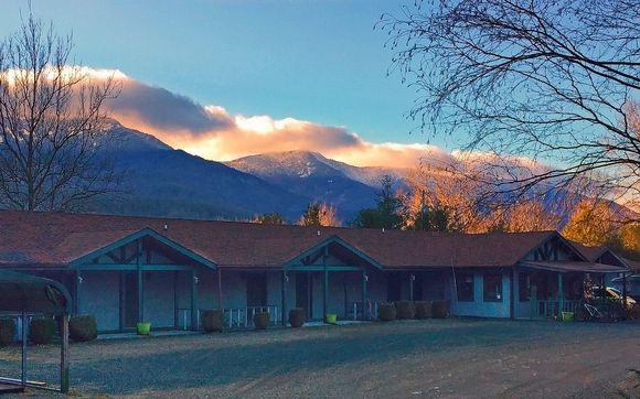 Hotel/Motel; Vacation Rentals by Albert's Lodge at Mt. Mitchell