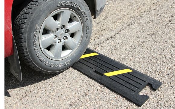 Rumble Strip by Eco-Flex / Champagne Edition Inc