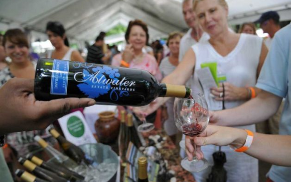 A boutique Wine Brokerage and New Market Development marketing company. by JC Wine