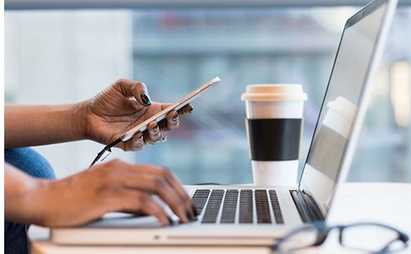 You Can Stay in Business with Internet Streaming  by Woody Goulart 