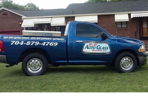 Auto Glass Replacement and Repair by R&R Auto Glass Specialist, LLC