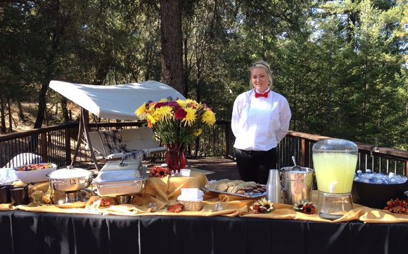 Outdoor Dining by Penguin's Catering