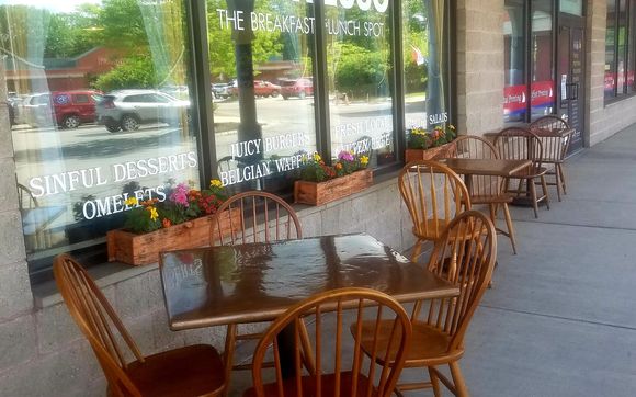 Outdoor Dining by Cafe Espresso