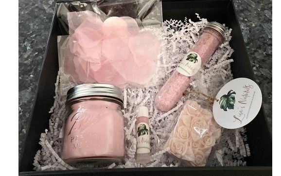 Gift Bags & Boxes by Lisa's Naturals
